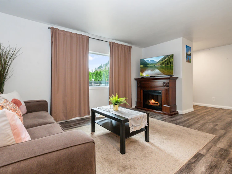 411 Emerald Avenue, Harrison Hot Springs, BC, V0M 1K0 - 17