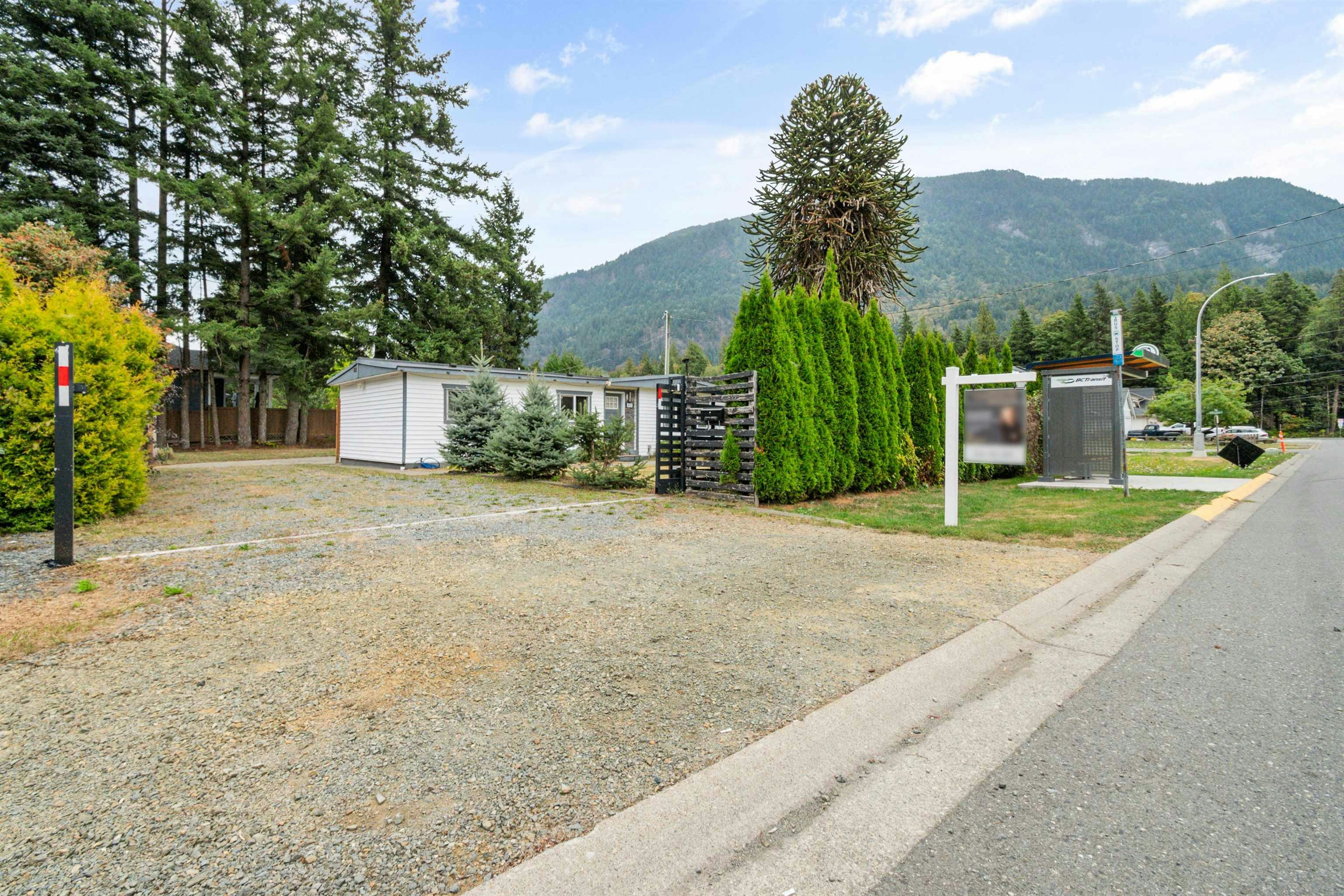 411 Emerald Avenue, Harrison Hot Springs, BC, V0M 1K0 - 30
