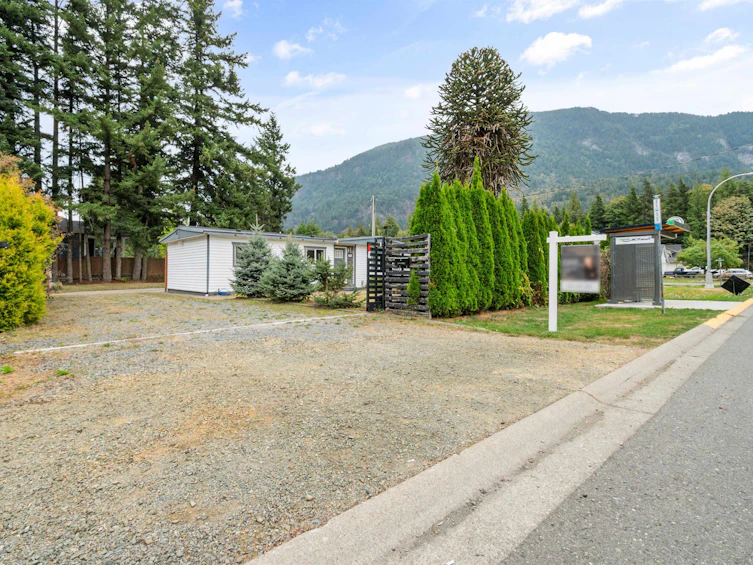 411 Emerald Avenue, Harrison Hot Springs, BC, V0M 1K0 - 30