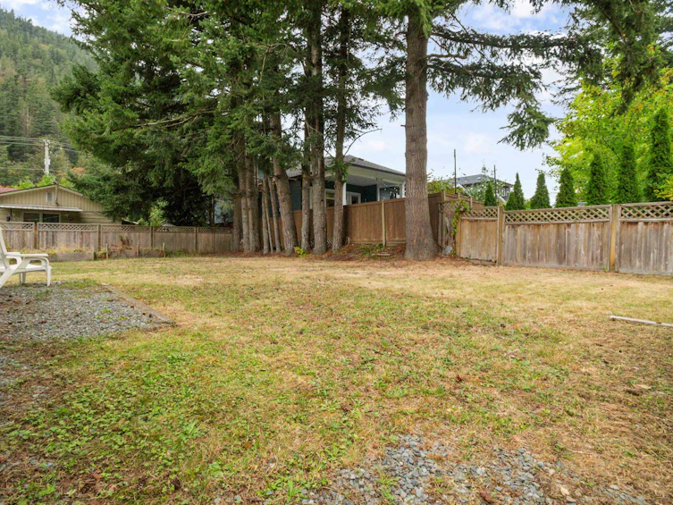 411 Emerald Avenue, Harrison Hot Springs, BC, V0M 1K0 - 36
