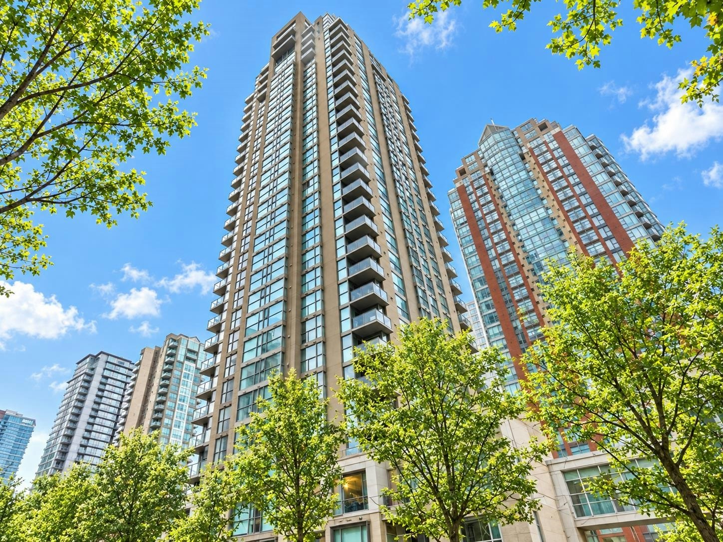 2607-928 Richards Street, Vancouver, BC, V6B 6P6