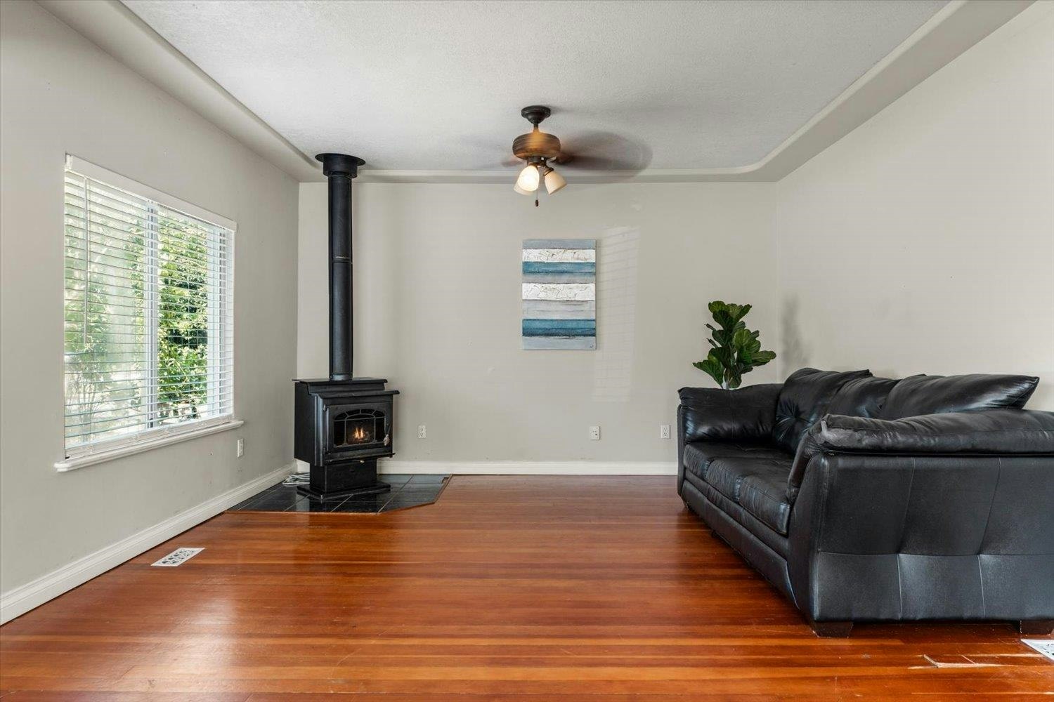 9260 Mcnaught Road, Chilliwack, BC, V2P 6E6 - 9