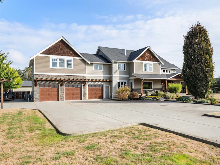34247 Farmer Road, Abbotsford, BC, V2S 4N2