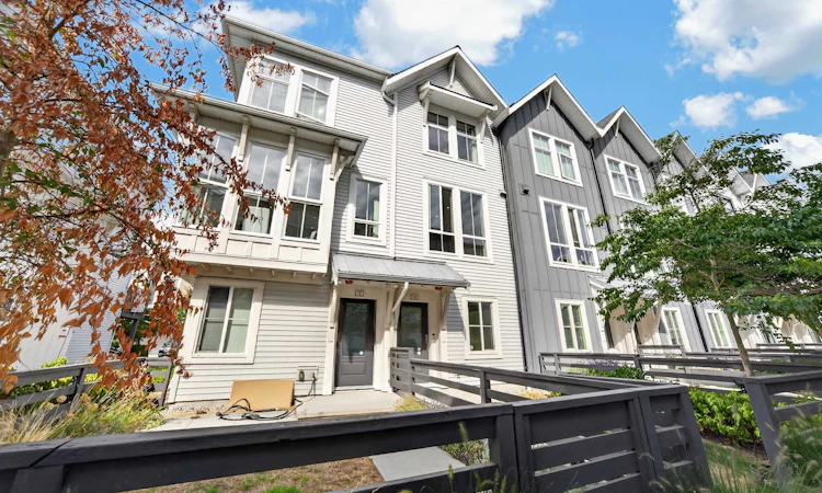 18-4716 Orca Way