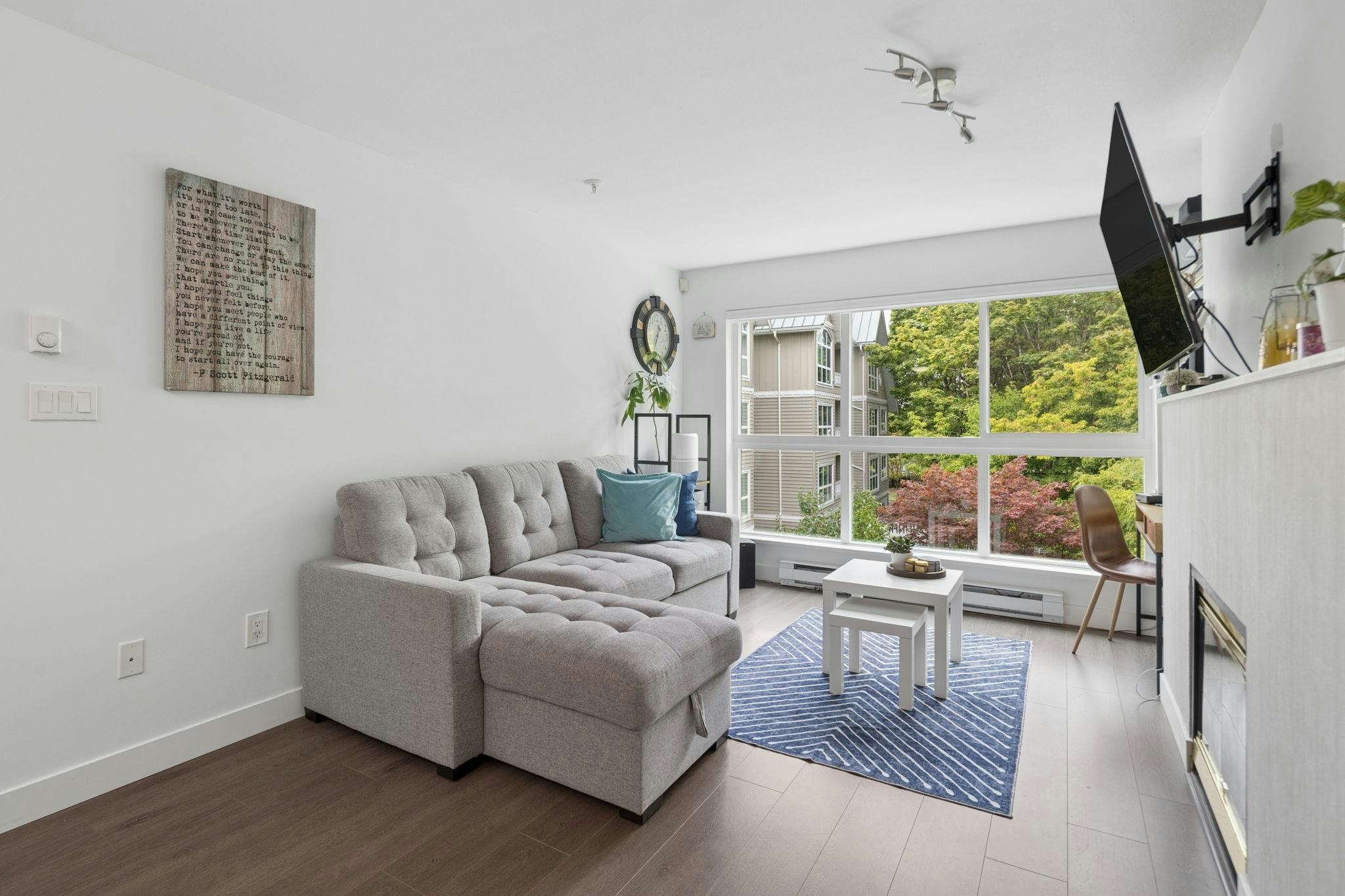 323-5900 Dover Crescent, Richmond, BC, V7C 5R4 - 5