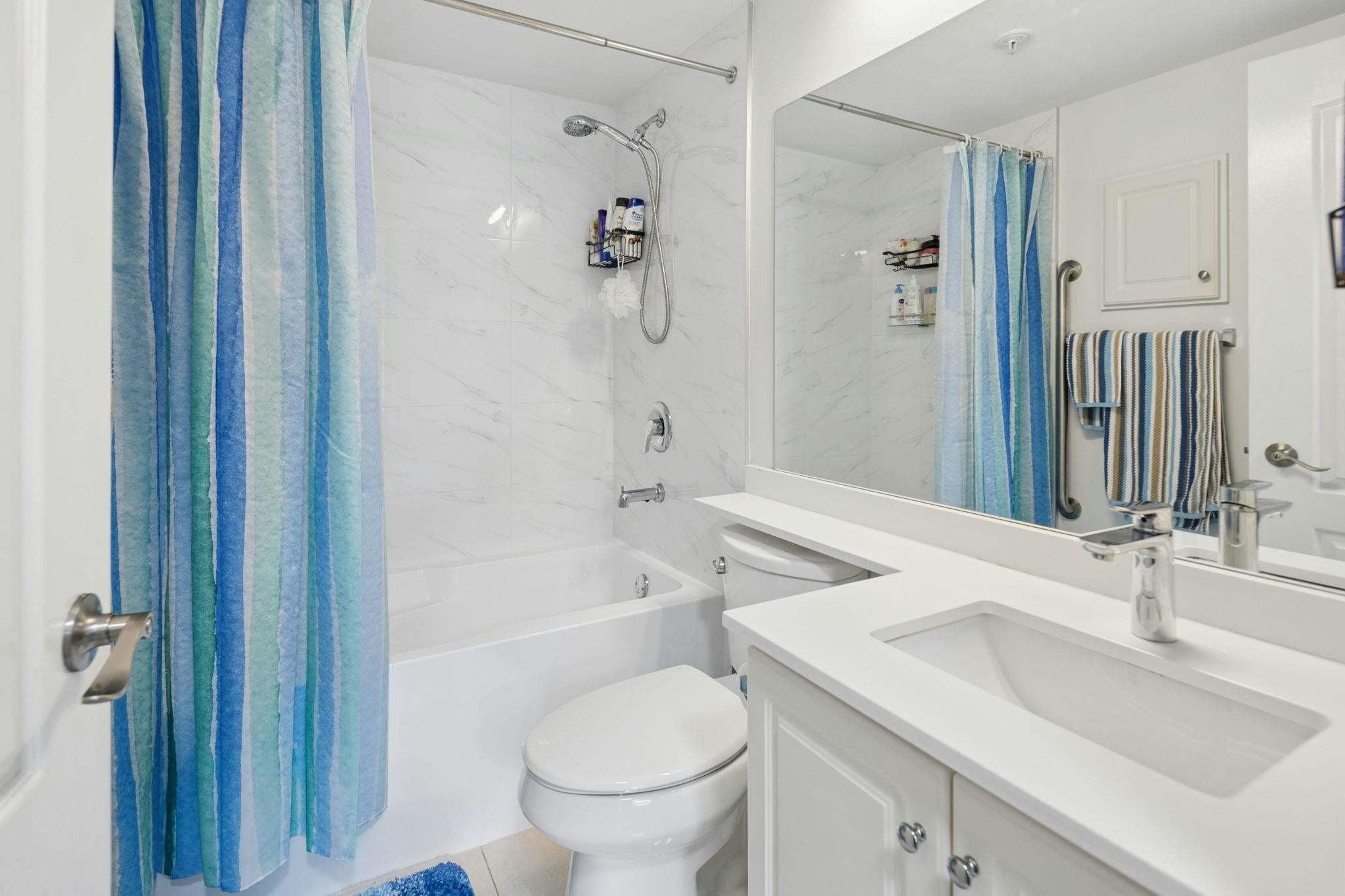 323-5900 Dover Crescent, Richmond, BC, V7C 5R4 - 19