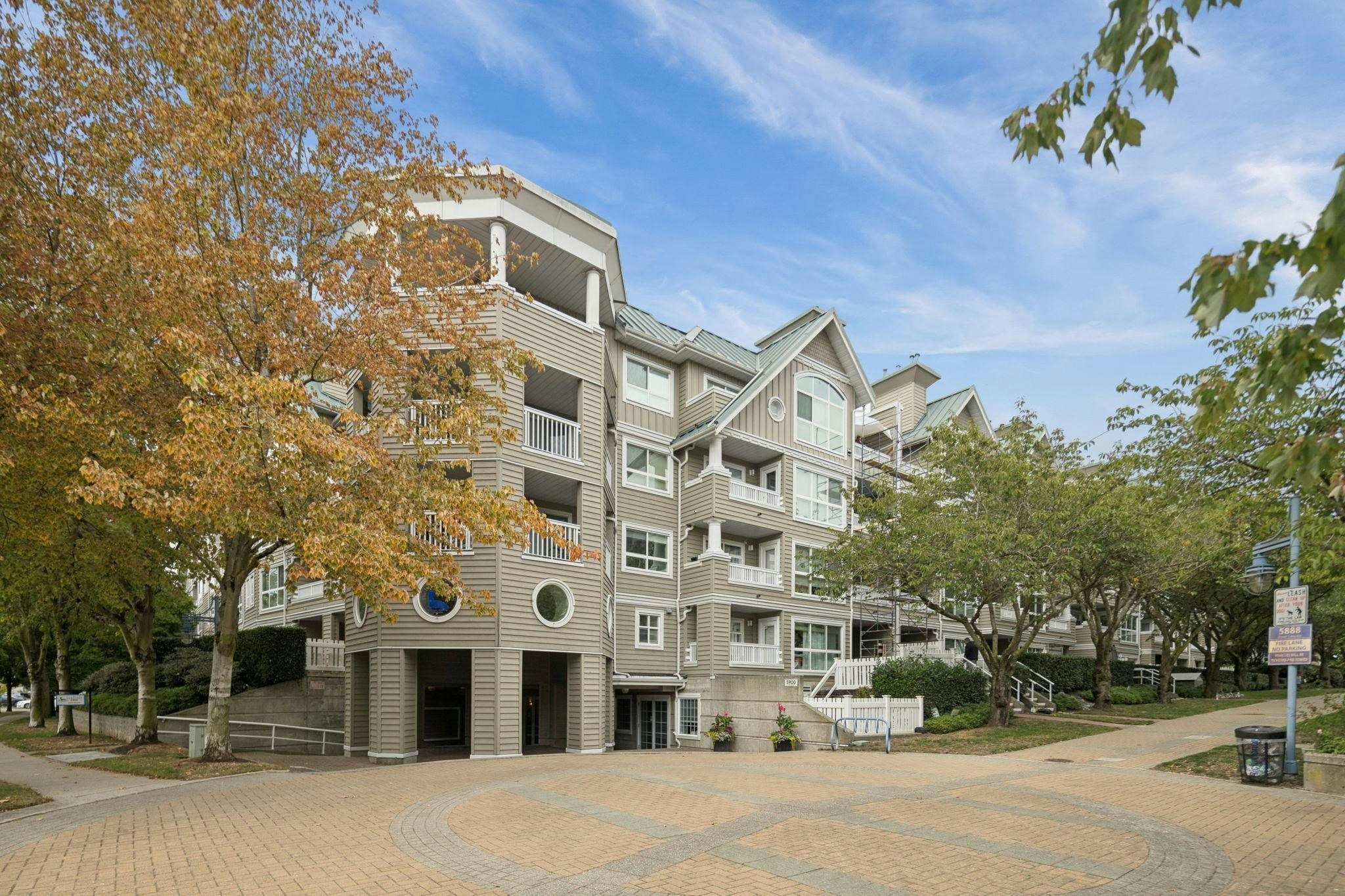 323-5900 Dover Crescent, Richmond, BC, V7C 5R4 - 31