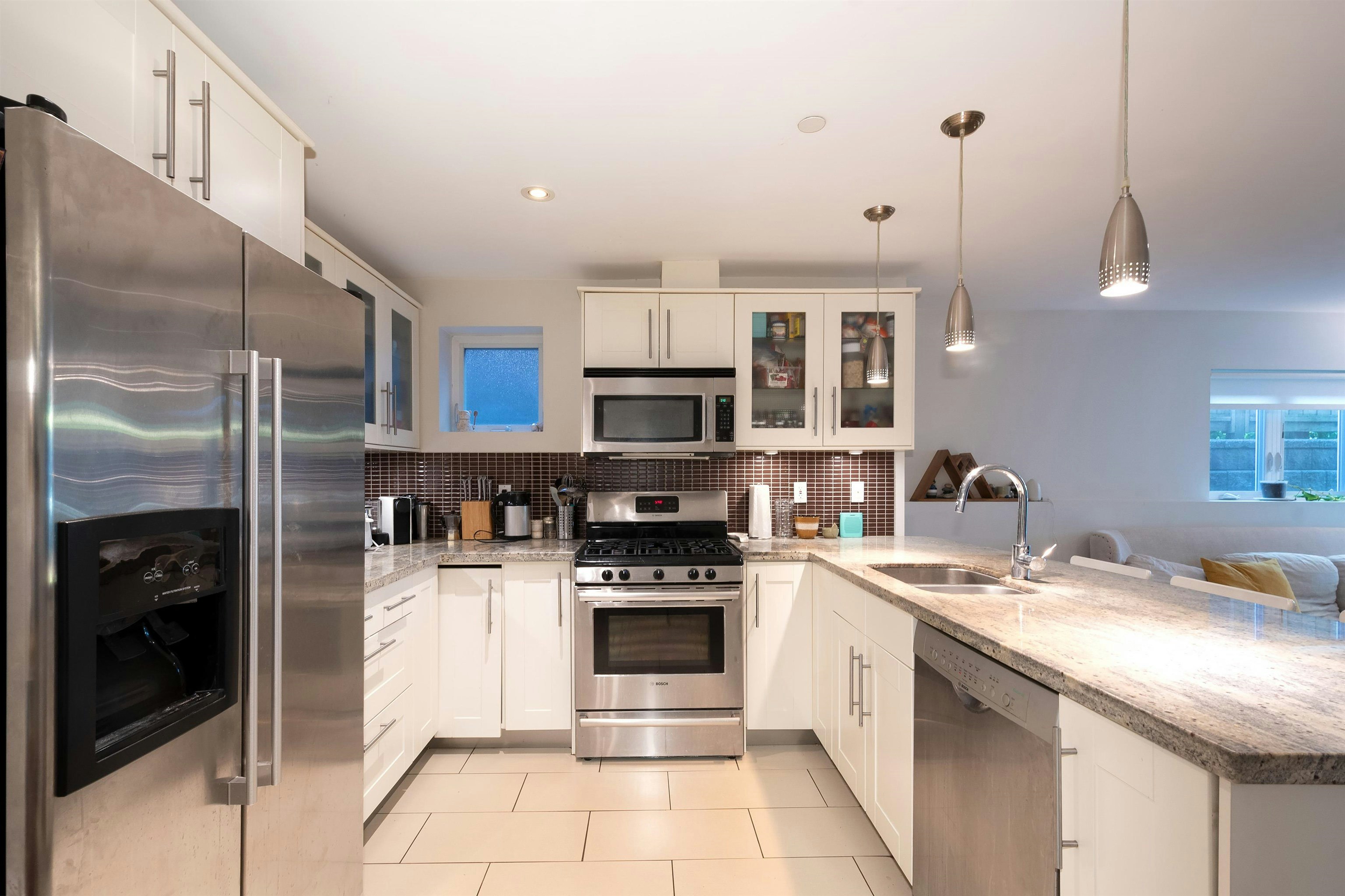 1931 E 7th Avenue, Vancouver, BC, V5N 1S3 - 6