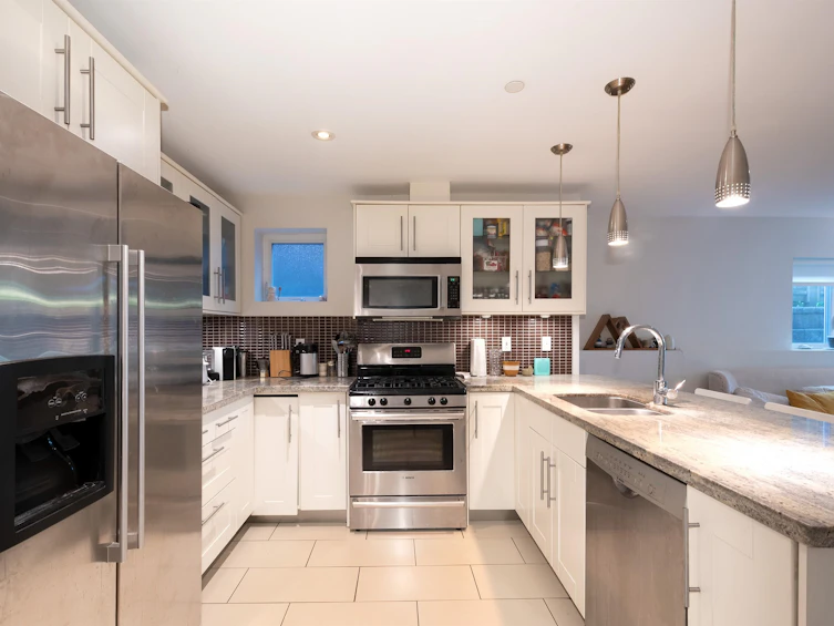 1931 E 7th Avenue, Vancouver, BC, V5N 1S3 - 6