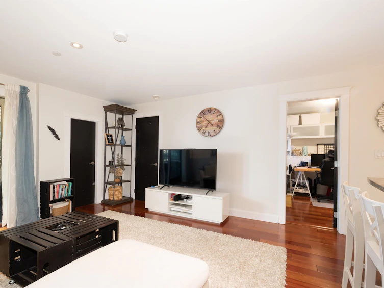 1931 E 7th Avenue, Vancouver, BC, V5N 1S3 - 4