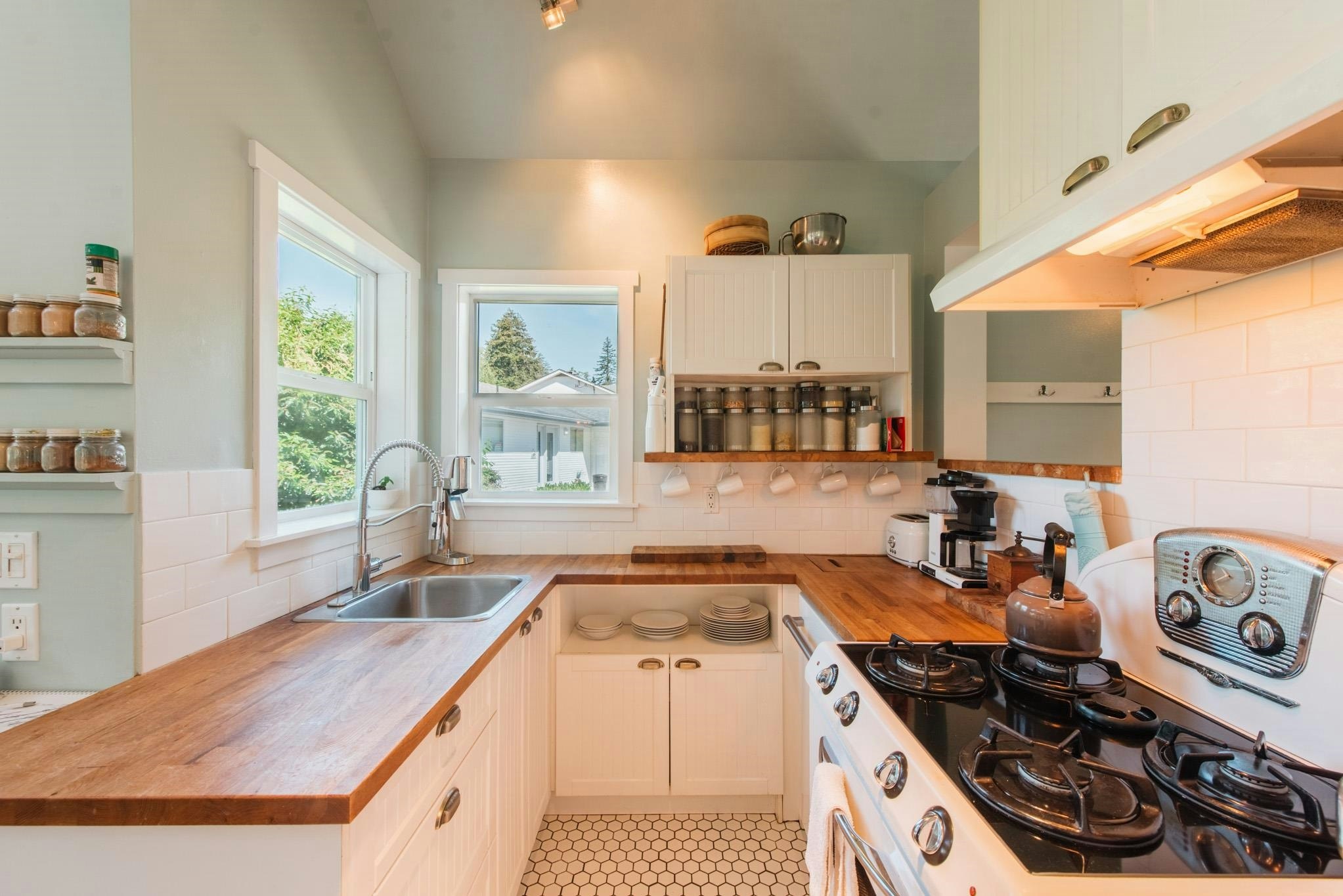 4981 Geer Road - 5