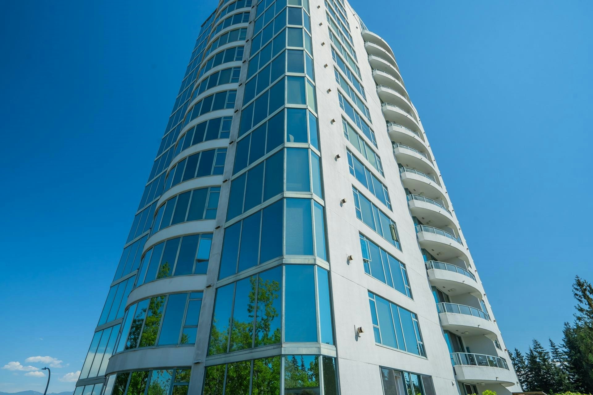 302-32330 South Fraser Way, Abbotsford, BC, V2T 1X1
