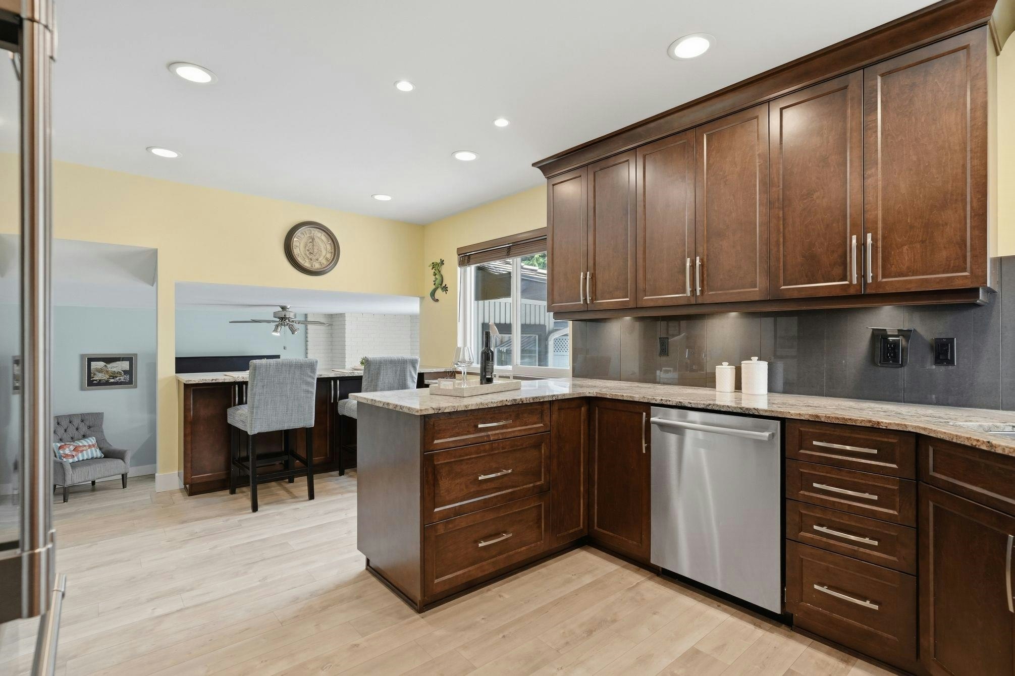 7797 Stamford Place, Delta, BC, V4C 7T5 - 27
