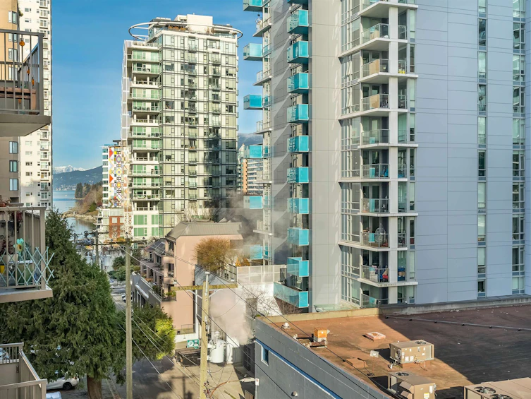 605-1251 Cardero Street, Vancouver, BC, V6G 2H9 - 11