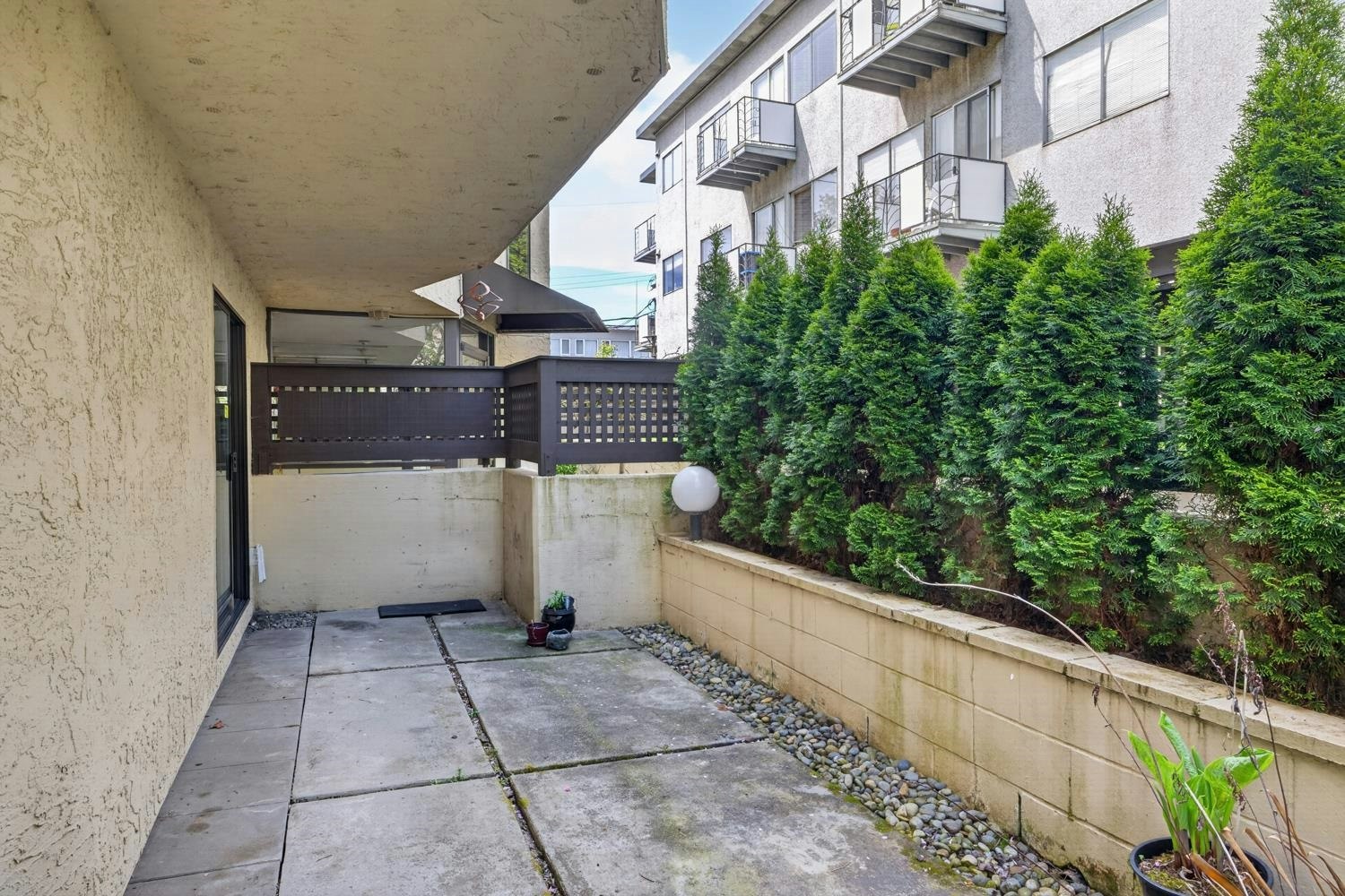 101-8645 Osler Street, Vancouver, BC, V6P 4E6 - 12