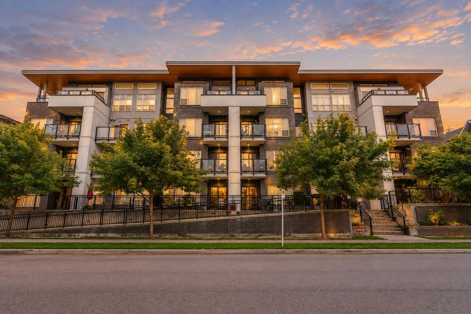 208-2356 Welcher Avenue, Port Coquitlam, BC, V3C 1X6