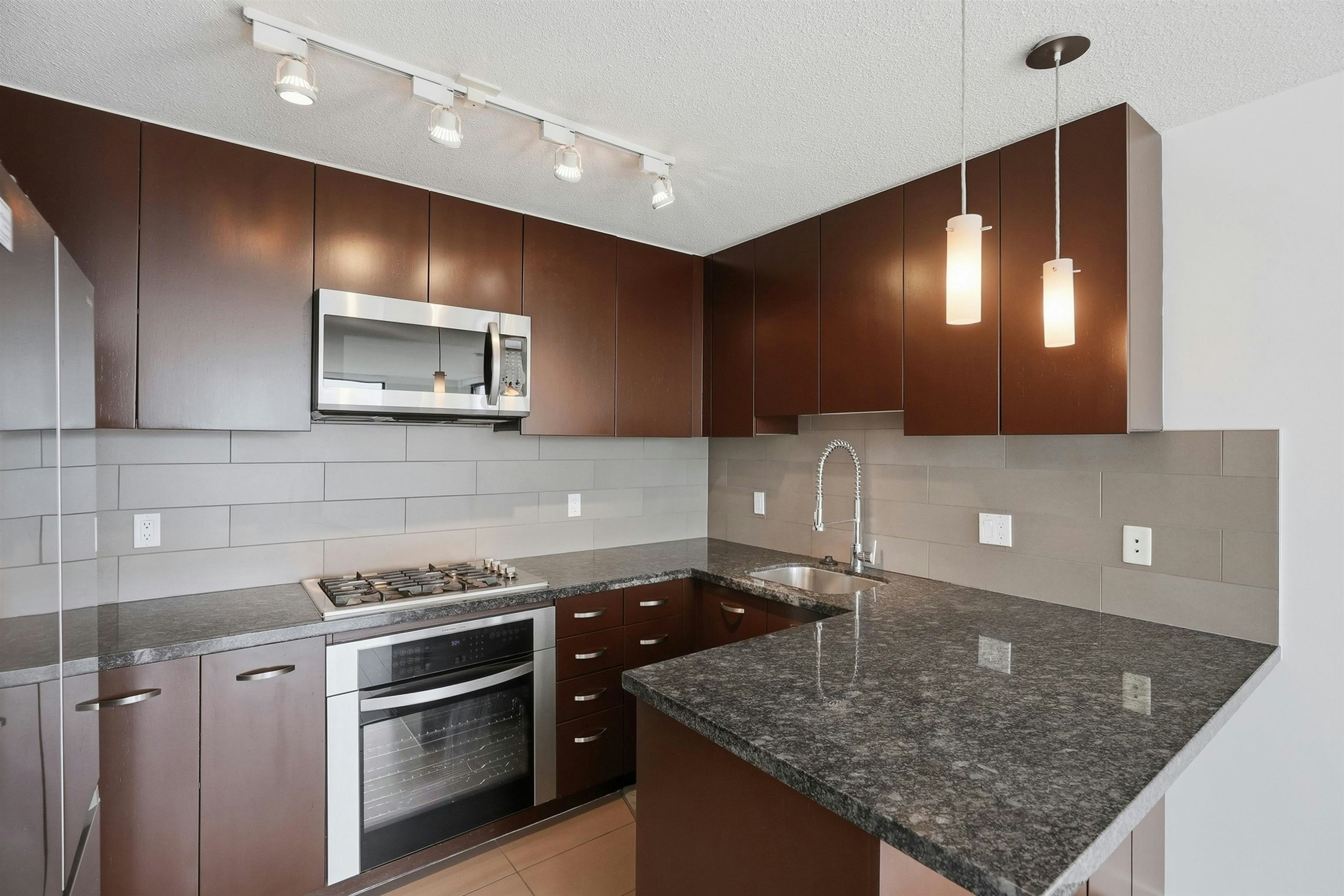 1703-1185 The High Street, Coquitlam, BC, V3B 0A9 - 8