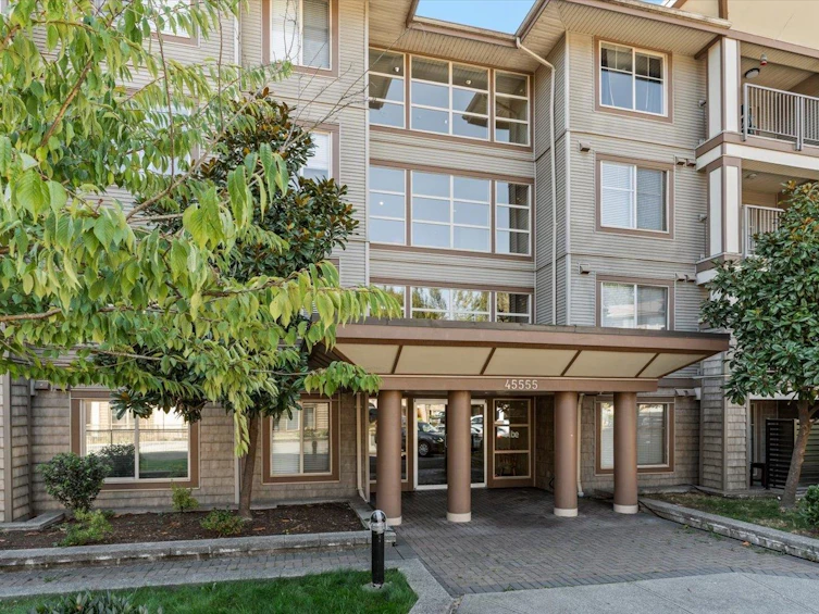 405-45555 Yale Road, Chilliwack, BC, V2P 0A9