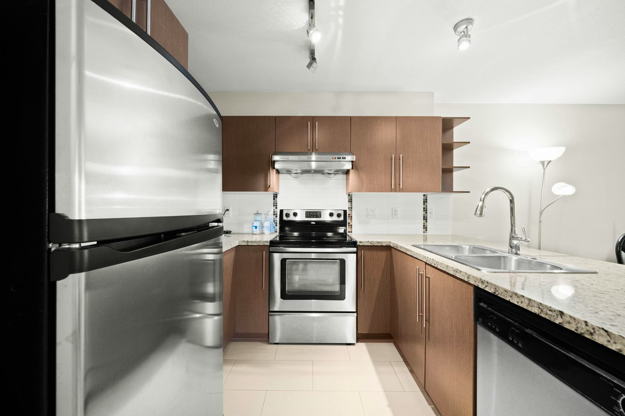 322-2088 Beta Avenue, Burnaby, BC, V5C 0C8 - 4