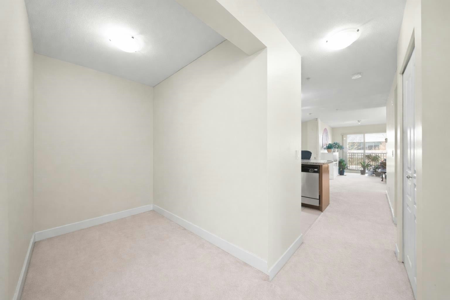 322-2088 Beta Avenue, Burnaby, BC, V5C 0C8 - 12