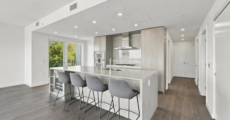502-4908 Cambie Street, Vancouver, BC, V5Z 0K1 - 2