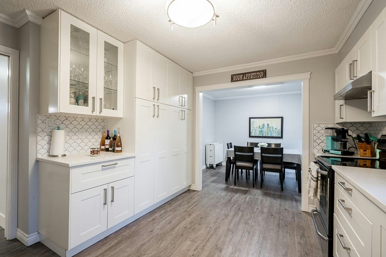 1668 Connaught Drive, Port Coquitlam, BC, V3C 4G8 - 12