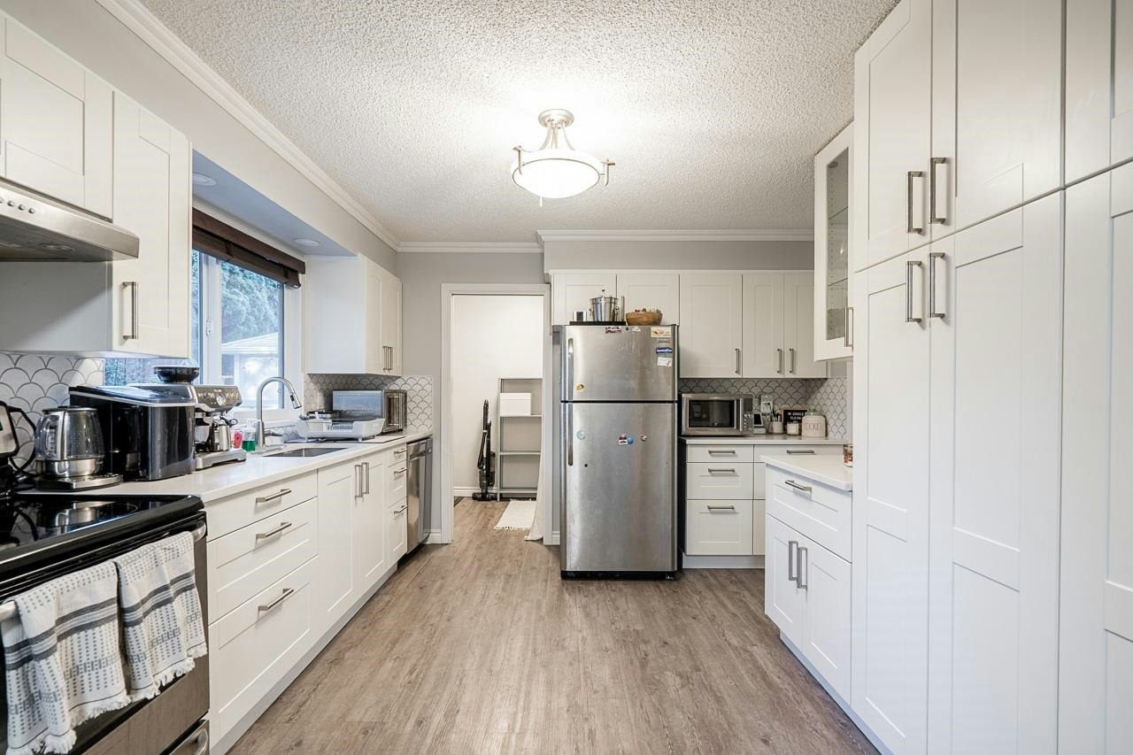 1668 Connaught Drive, Port Coquitlam, BC, V3C 4G8 - 15