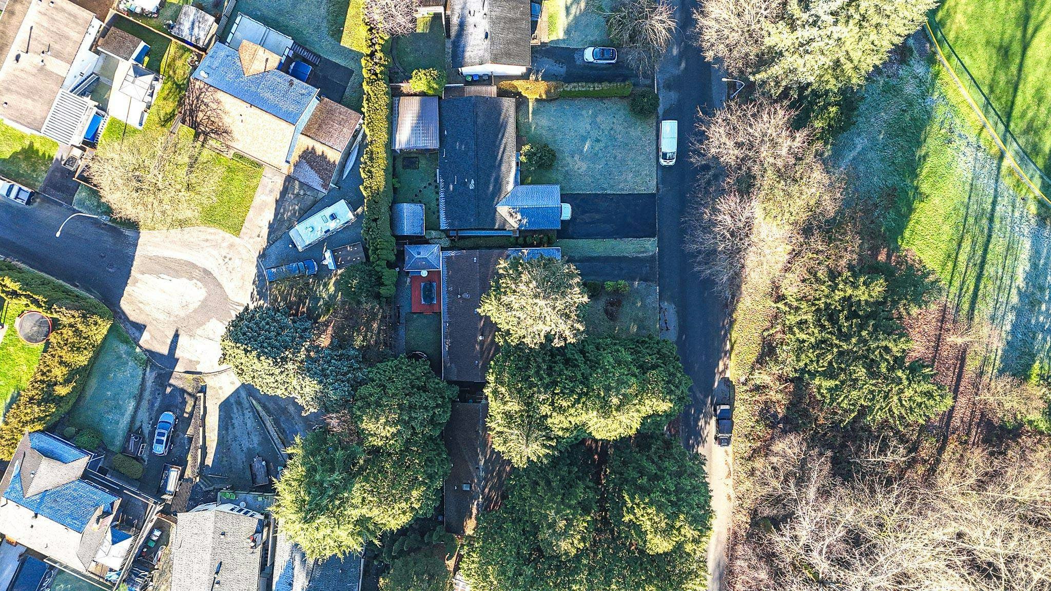 1668 Connaught Drive, Port Coquitlam, BC, V3C 4G8 - 35