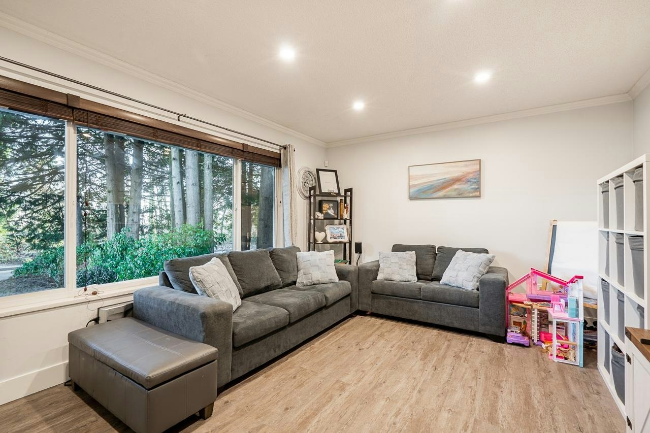 1668 Connaught Drive, Port Coquitlam, BC, V3C 4G8 - 9