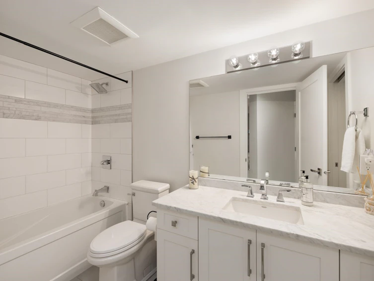 977 Melbourne Avenue, North Vancouver, BC, V7R 1P1 - 33