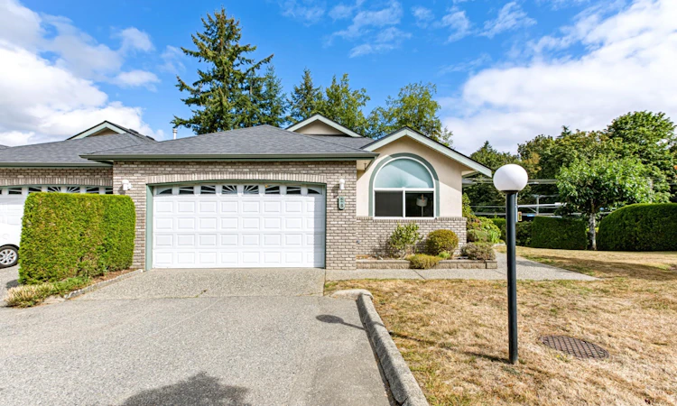 28-32777 Chilcotin Drive