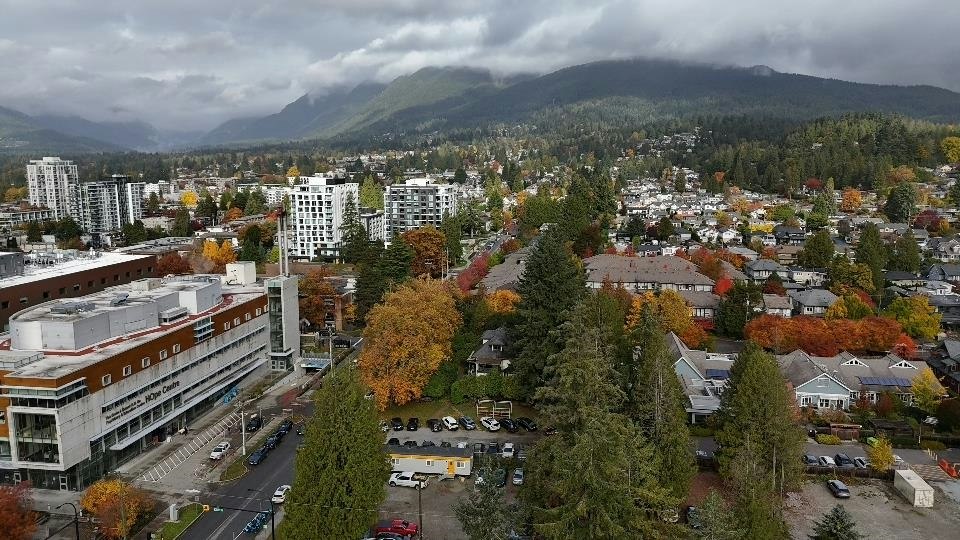 313 E 13th Street, North Vancouver, BC, V7L 2L9 - 10