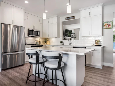 31-386 Pine Avenue - 3