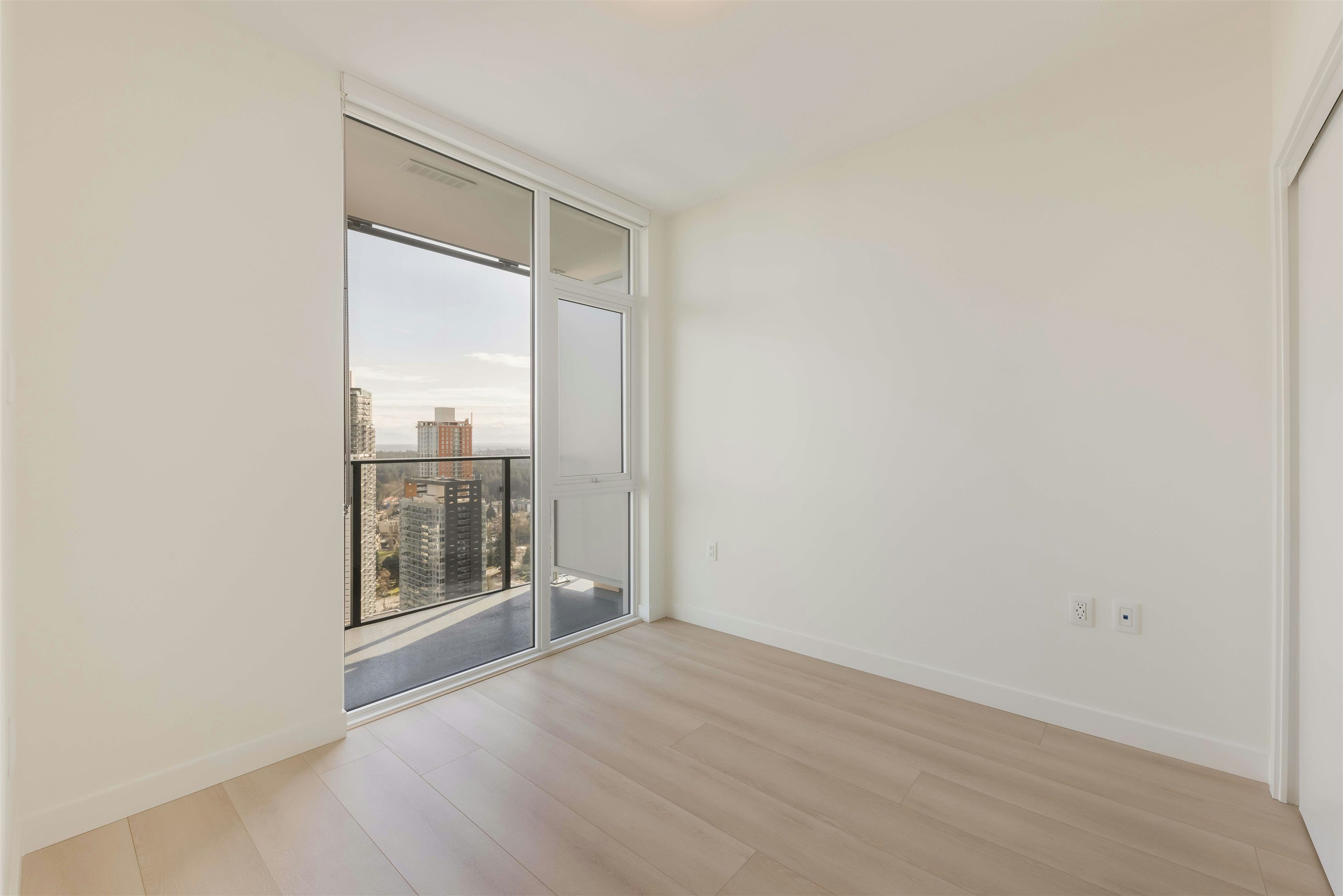 3311-13573 98a Avenue Avenue, Surrey, BC, V3T 0X1 - 10