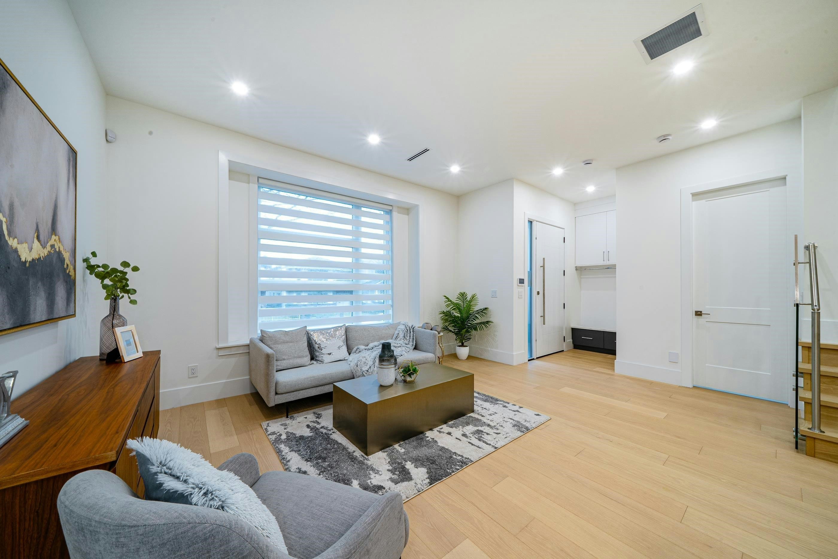 2-4210 Union Street, Burnaby, BC, V5C 2X4 - 2