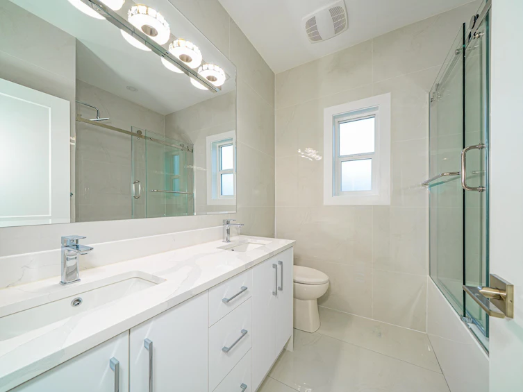 2-4210 Union Street, Burnaby, BC, V5C 2X4 - 14