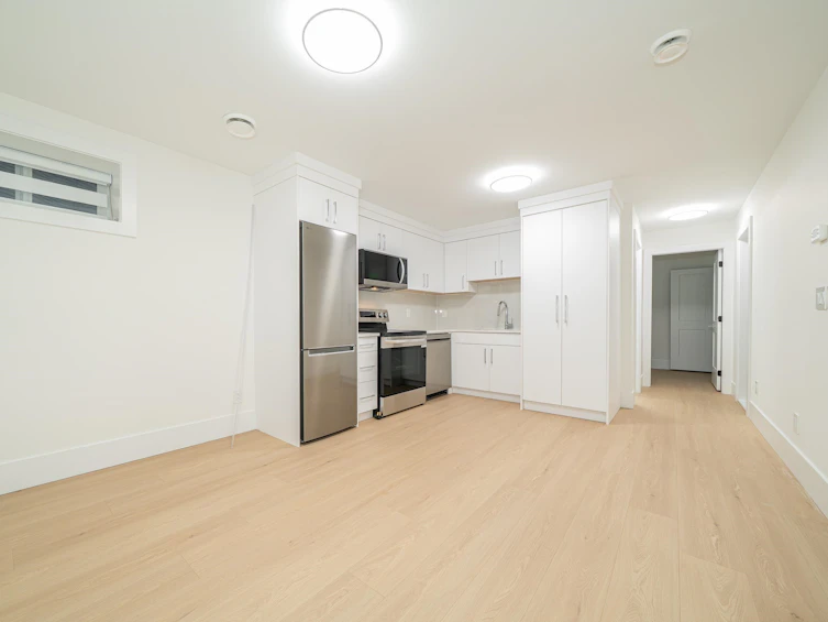 2-4210 Union Street, Burnaby, BC, V5C 2X4 - 17