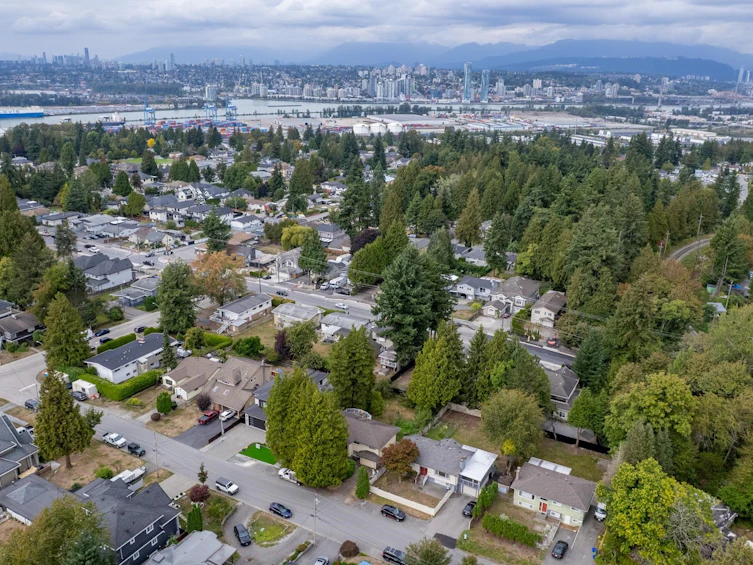 11843 95a Avenue, Delta, BC, V4C 3V9 - 25