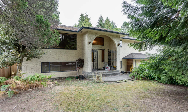 11843 95a Avenue