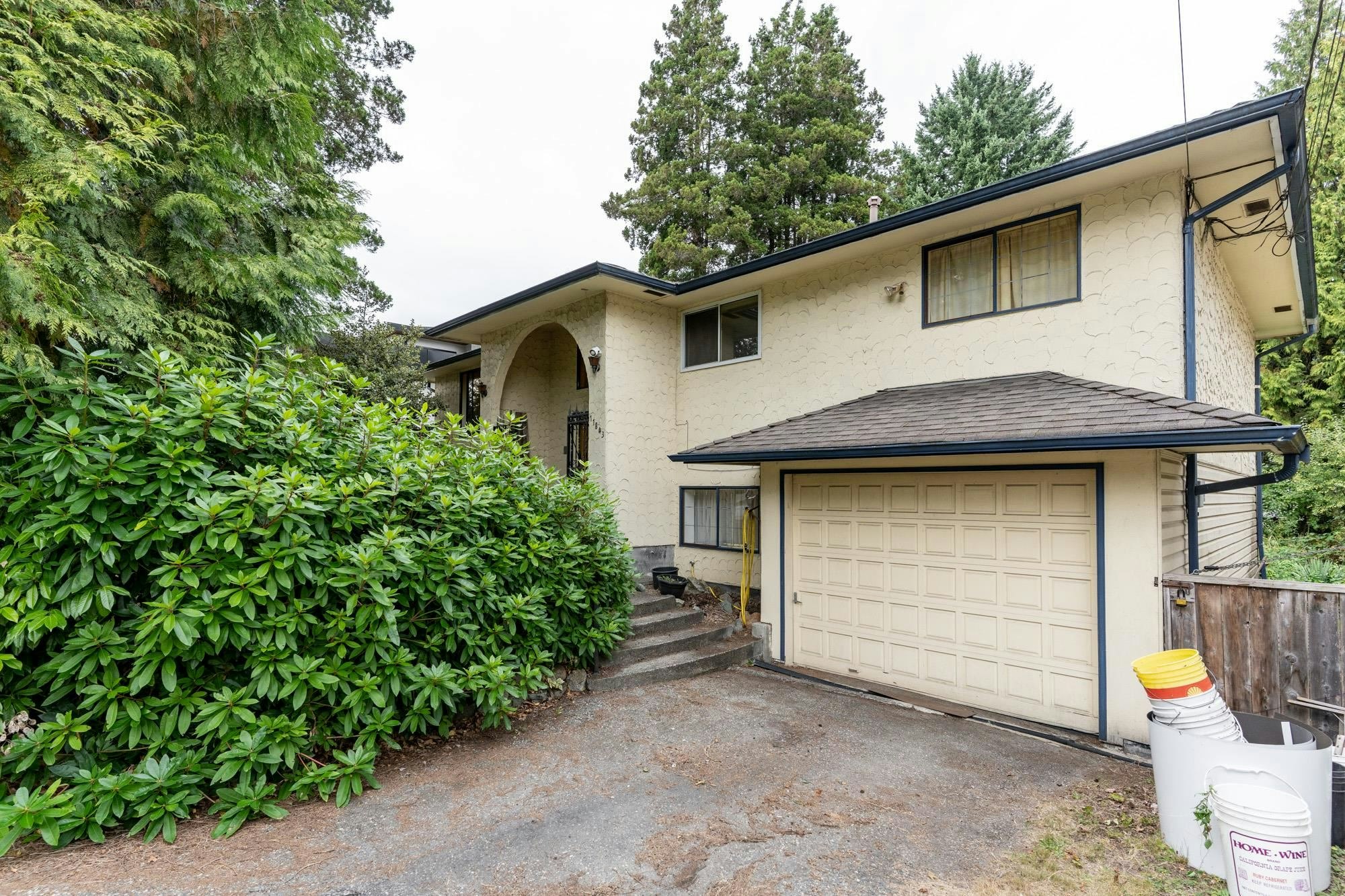 11843 95a Avenue - 2