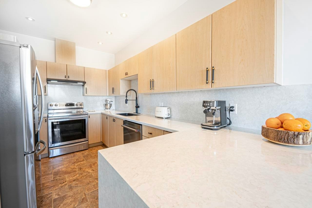 19-1486 Johnson Street, Coquitlam, BC, V3E 3J9 - 12