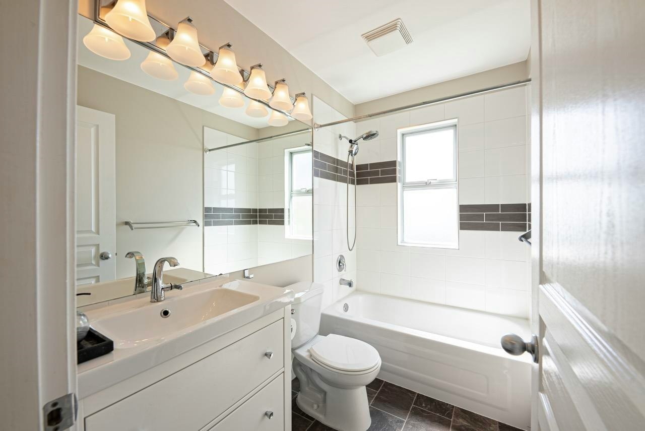 19-1486 Johnson Street, Coquitlam, BC, V3E 3J9 - 26