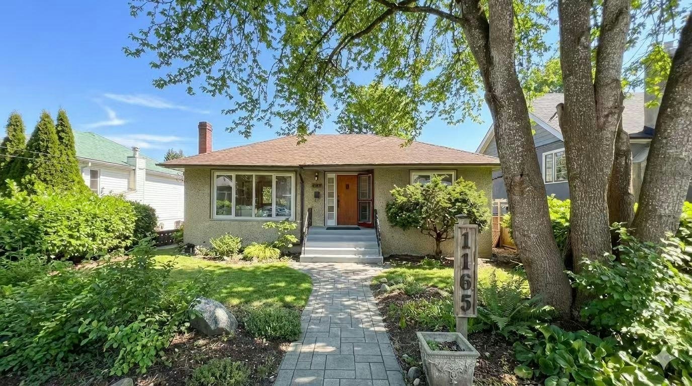 1165 E 26th Avenue, Vancouver, BC, V5V 2J8