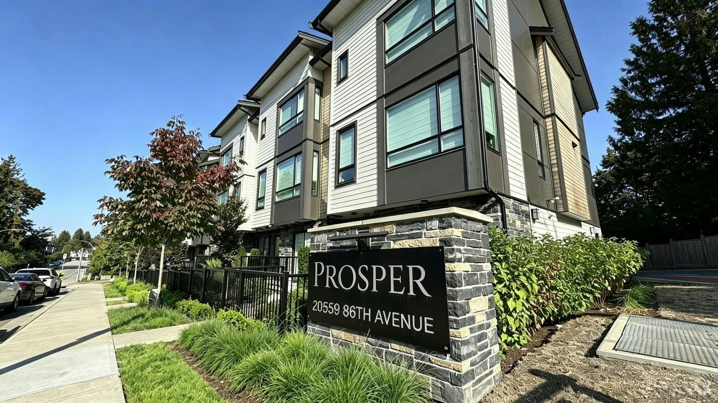12-20559 86 Avenue, Langley, BC, V2Y 2B6