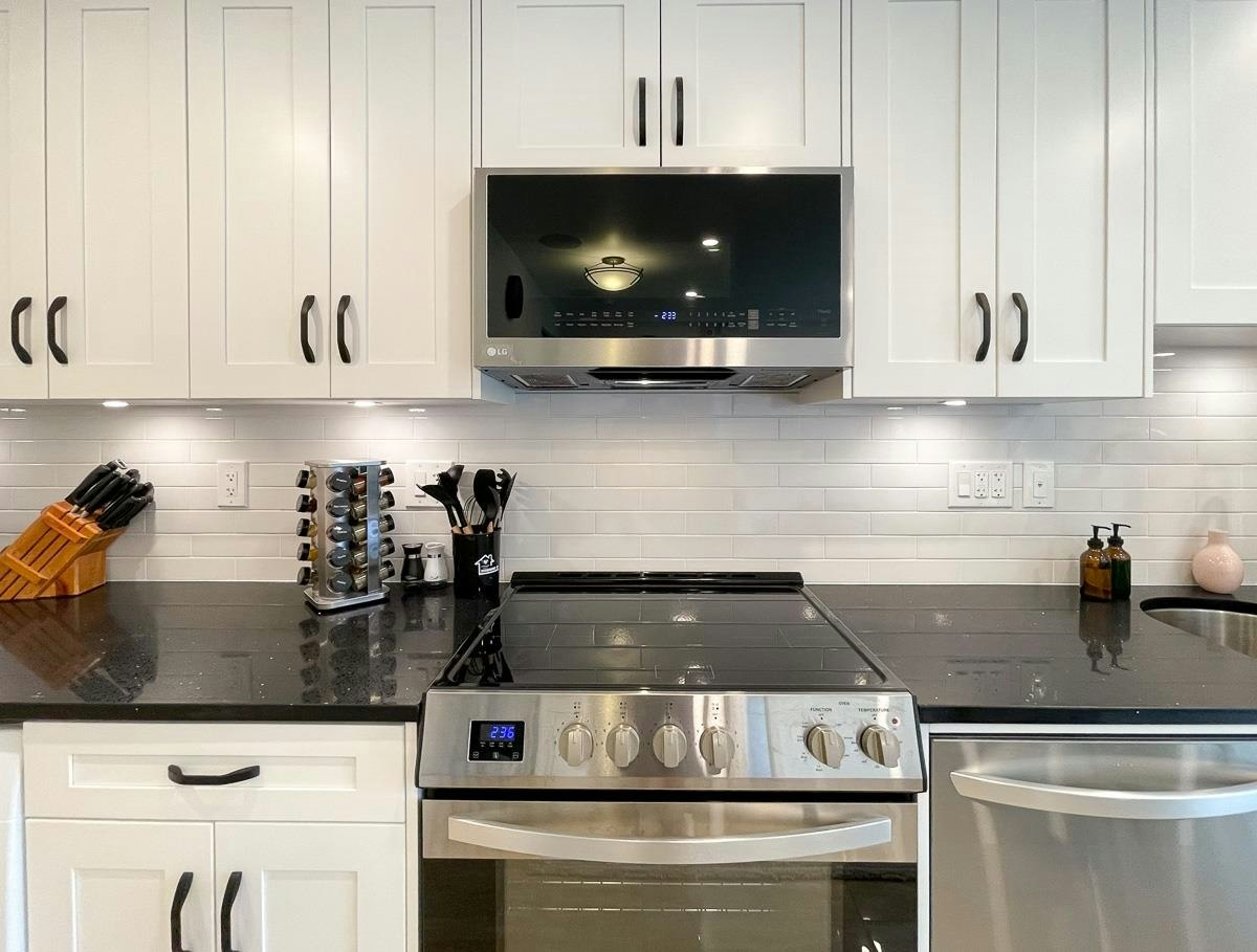Basement Suite-7986 Rosewood Street, Burnaby, BC, V5E 2H3 - 4