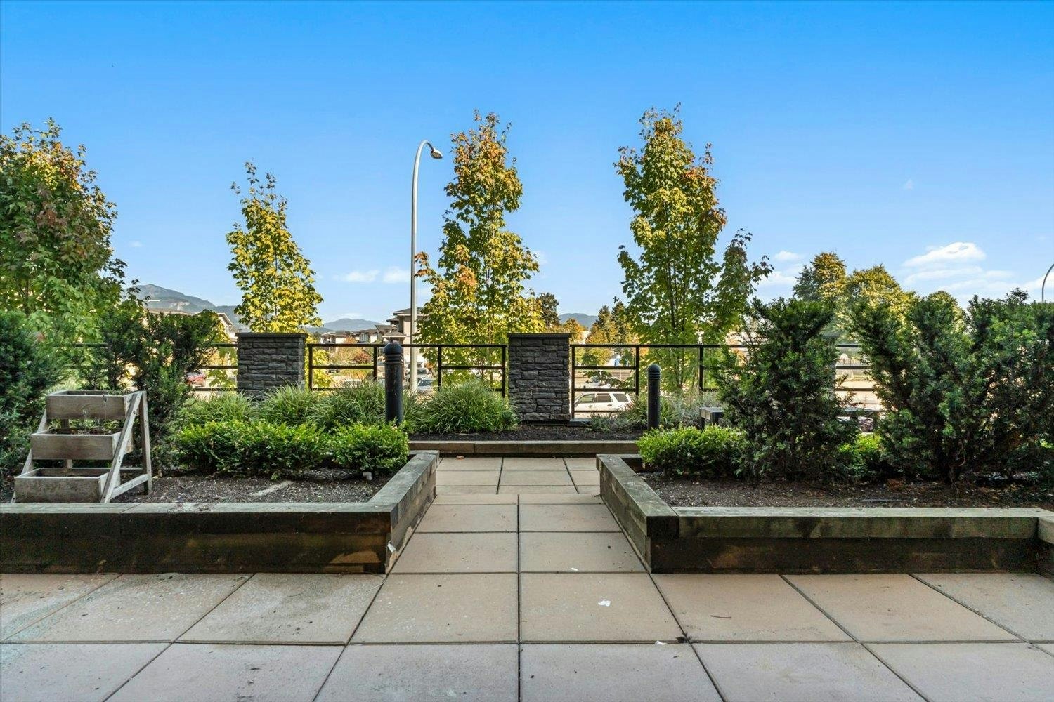 203-45562 Airport Road, Chilliwack, BC, V2P 0J8 - 17