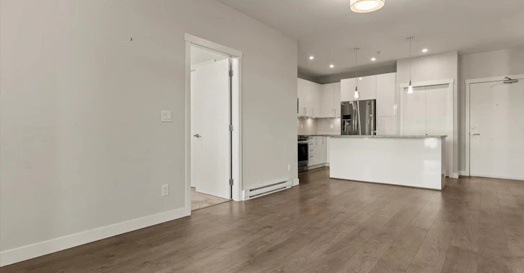 203-45562 Airport Road, Chilliwack, BC, V2P 0J8 - 8
