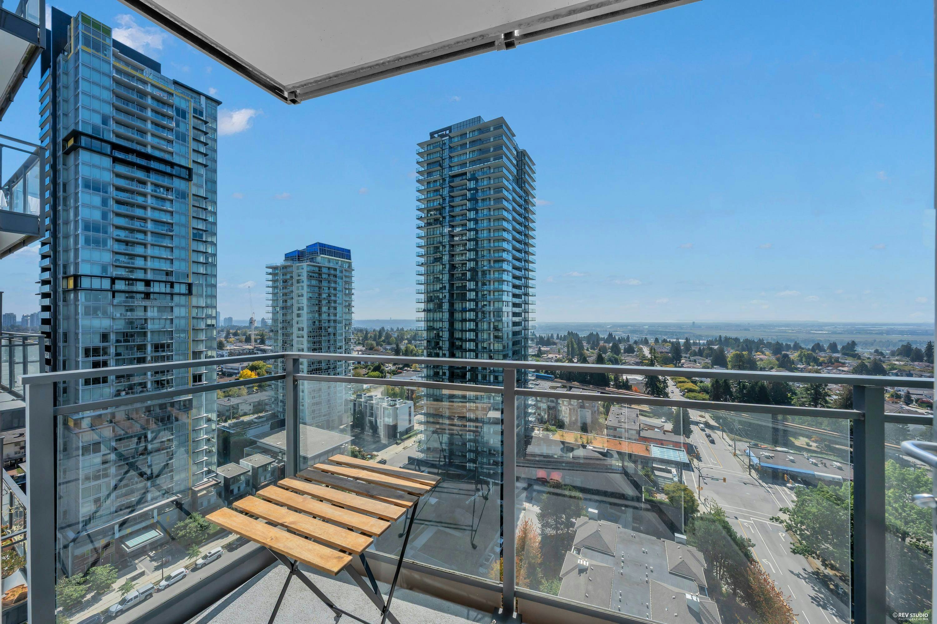 2101-4900 Lennox Lane, Burnaby, BC, V5H 0G9