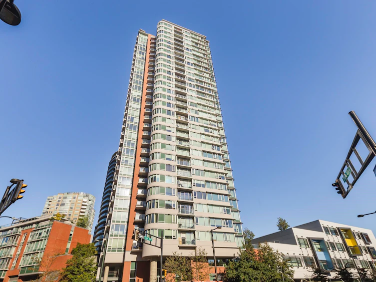 903-688 Abbott Street, Vancouver, BC, V6B 0B9 - 25
