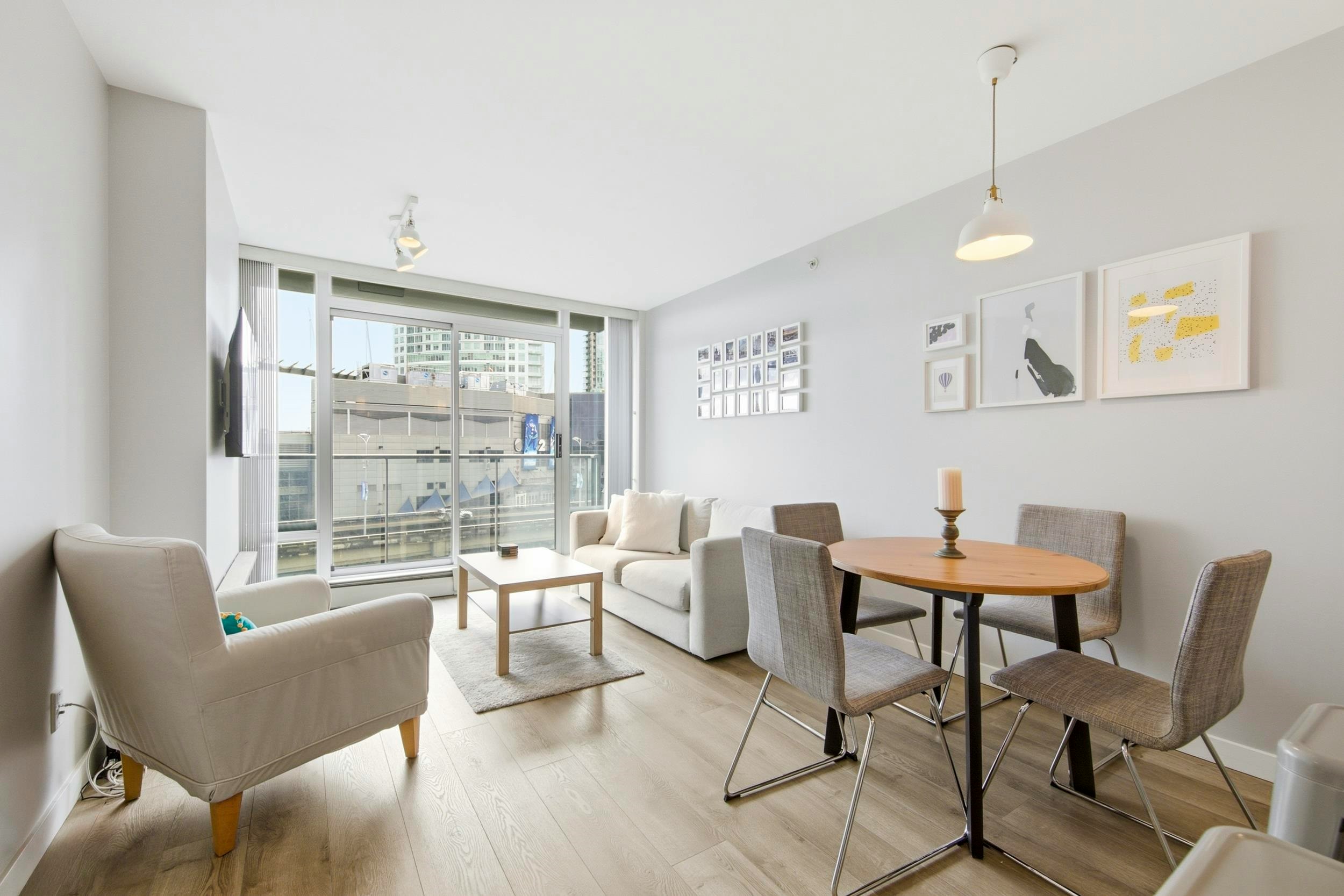 903-688 Abbott Street, Vancouver, BC, V6B 0B9 - 2